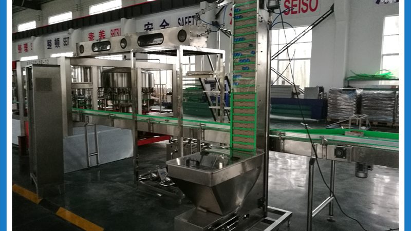 切面机的尺寸主要包括以下几部分：